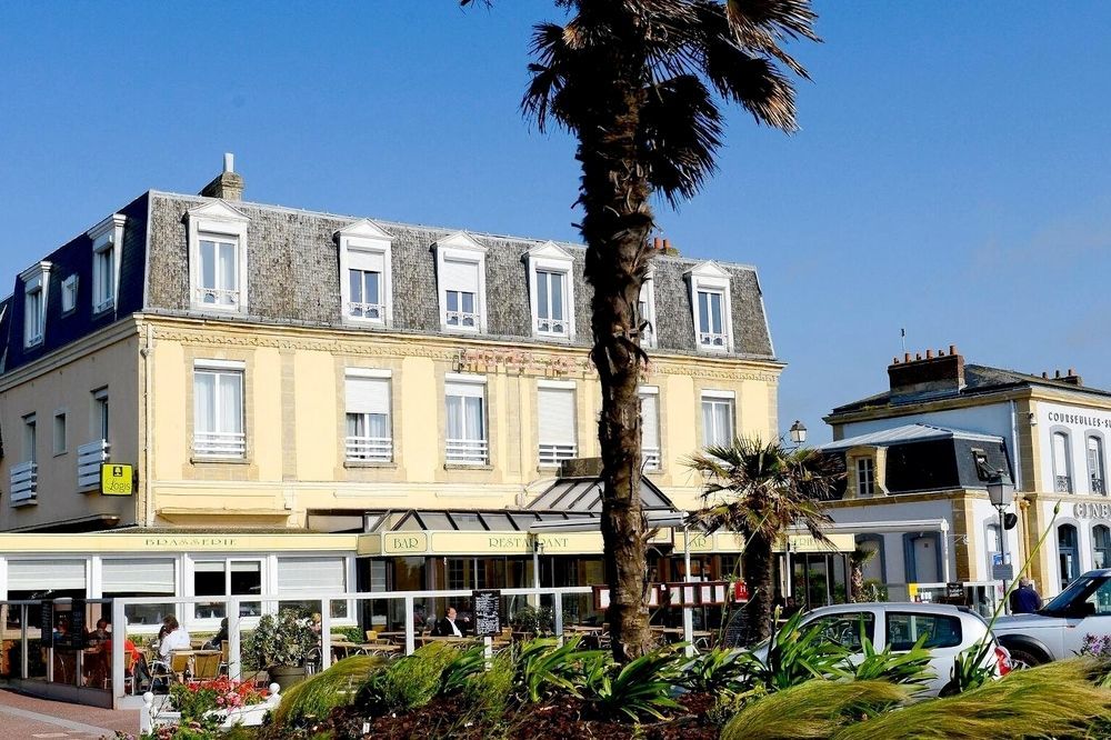 Hotel De Paris กูร์เซิล-โซร์-แม ภายนอก รูปภาพ